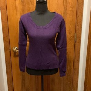 Apostrophe women’s sweater, size Medium, purple
